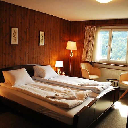Rooms With Private Bathrooms Saas im Prattigau Buitenkant foto