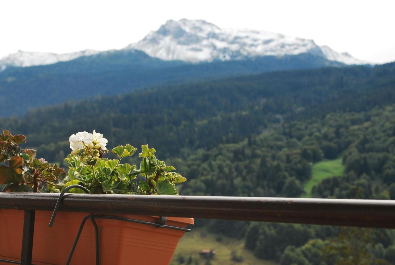 Rooms With Private Bathrooms Saas im Prattigau Buitenkant foto